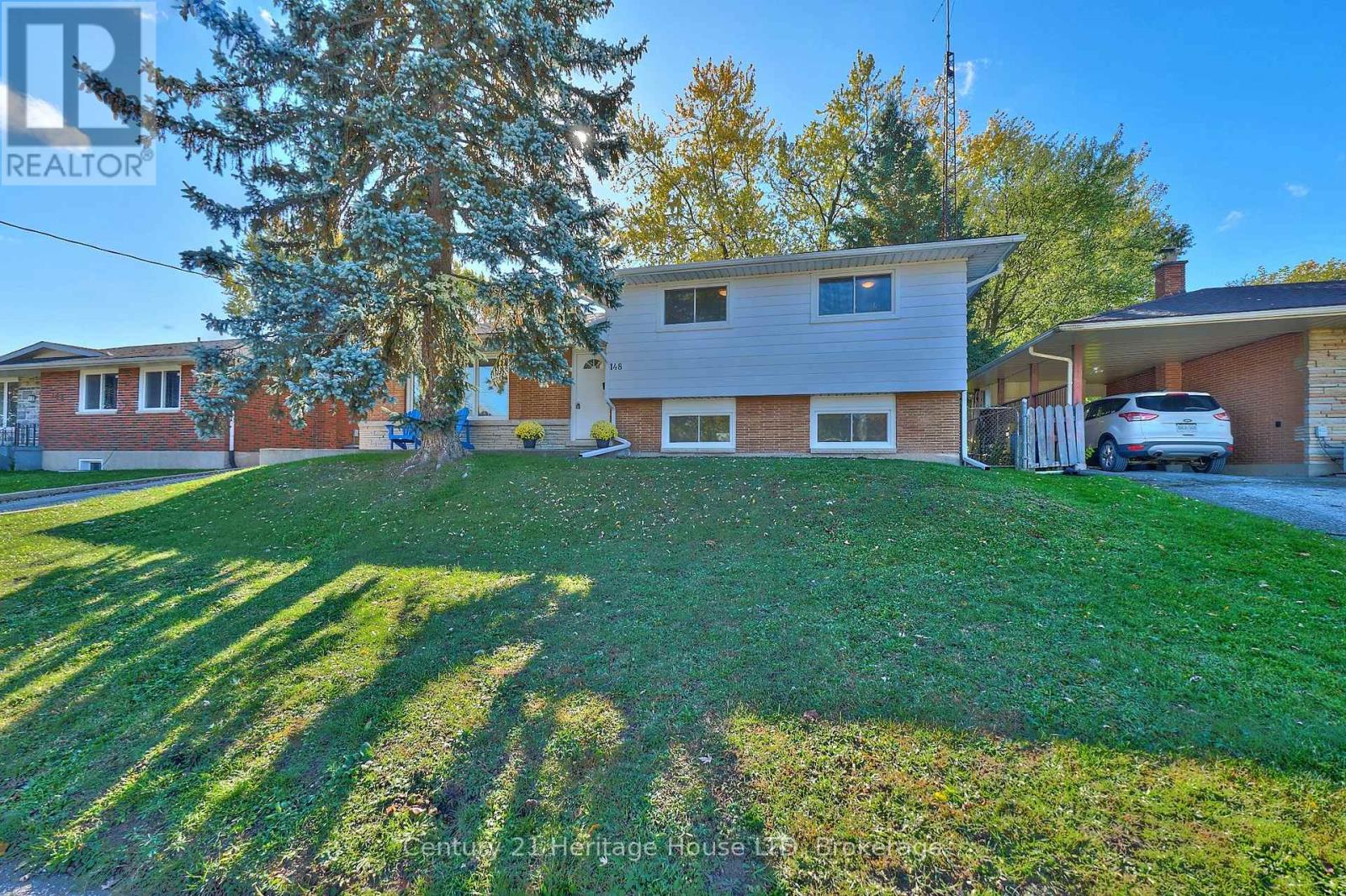 148 CHAMPLAIN DRIVE