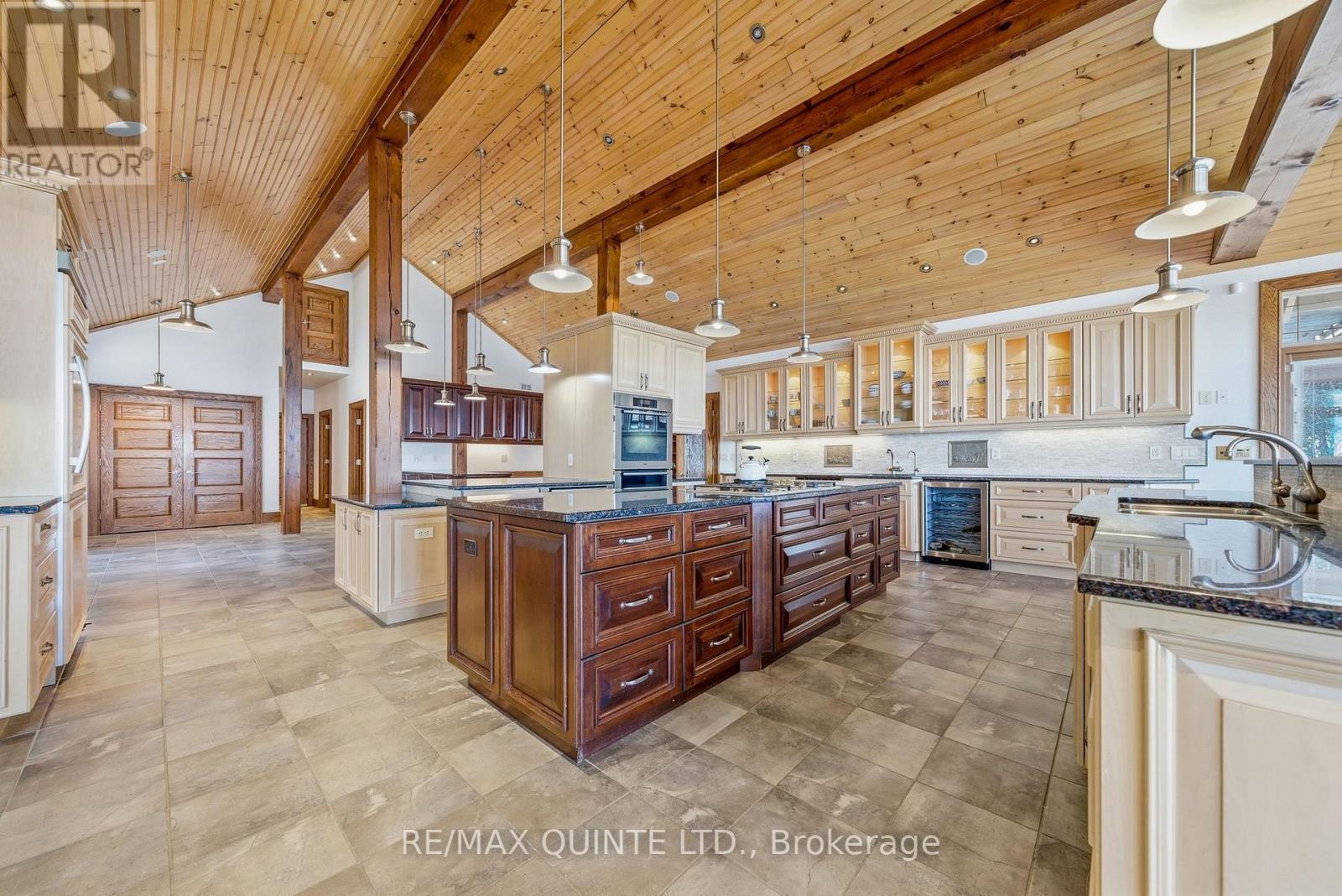 18 Loop Lane Property Photo 7