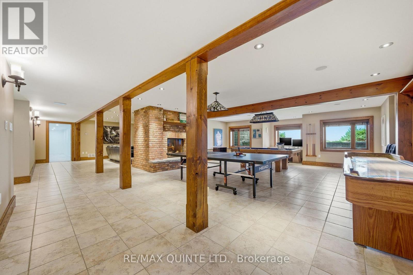 18 Loop Lane Property Photo 36