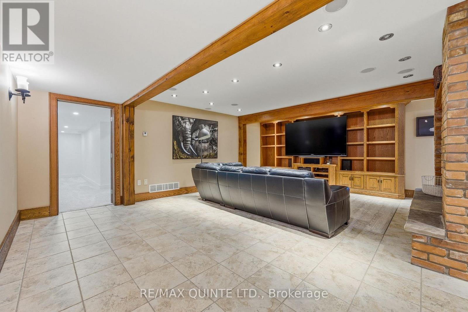 18 Loop Lane Property Photo 37