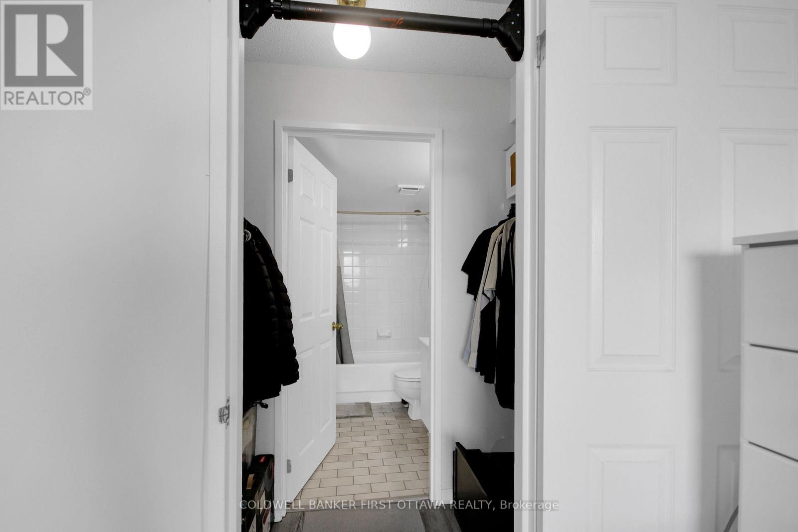 811 - 1440 Heron Road Property Photo 19