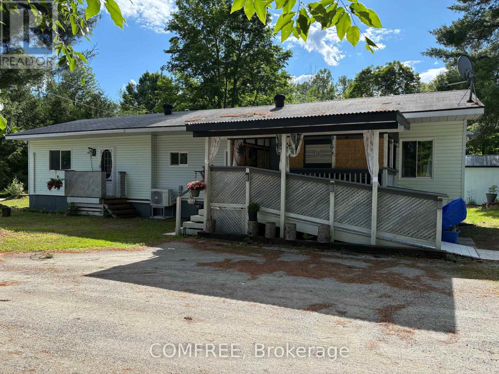 402 - 1713 Hwy 11 S Property Photo 4
