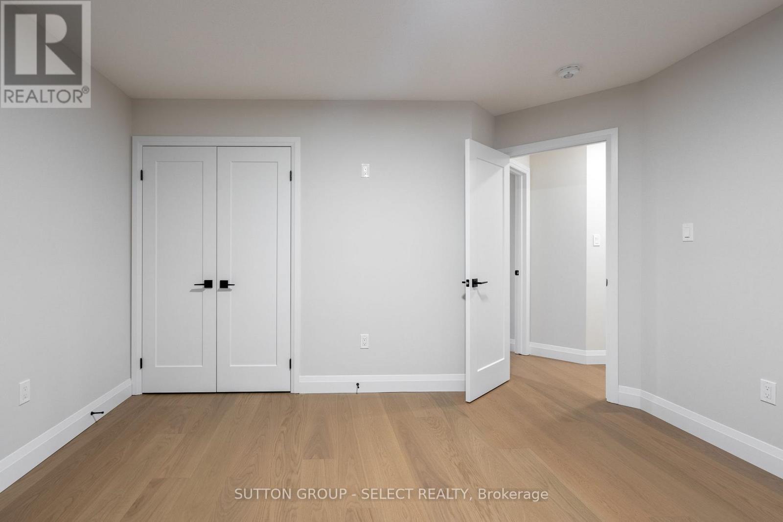 6343 Heathwoods Avenue Property Photo 27