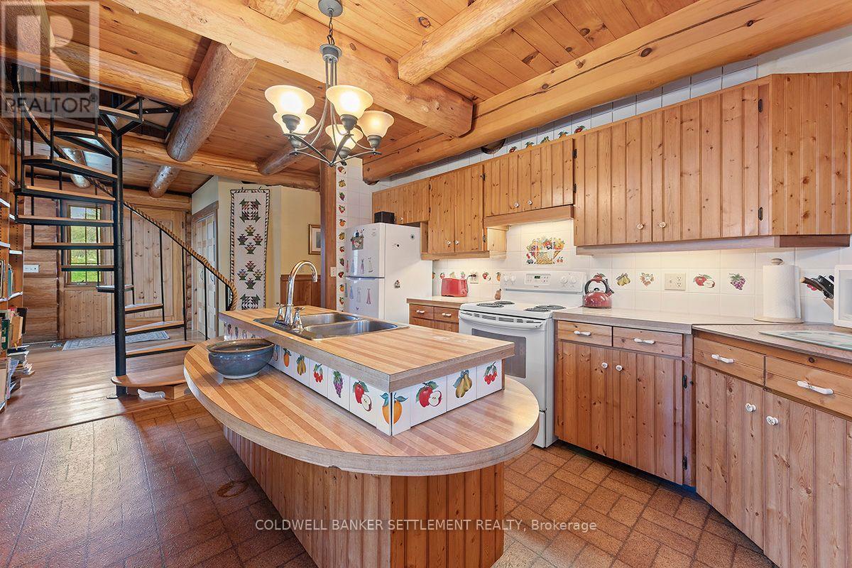506 Holbrook Road Property Photo 12