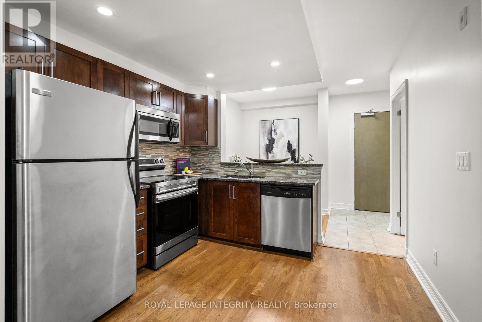710 - 200 Besserer Street Property Photo 10