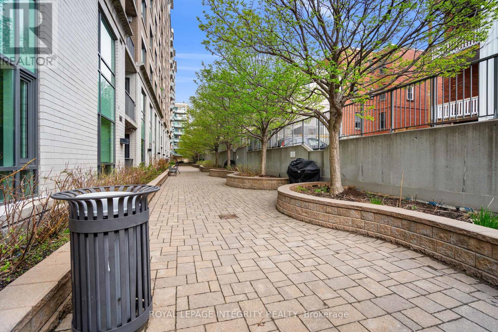 710 - 200 Besserer Street Property Photo 30