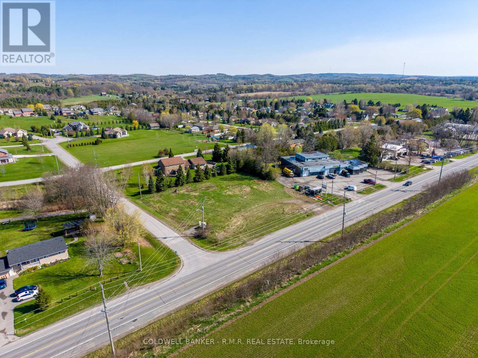 8342 Dale Road Property Photo 4