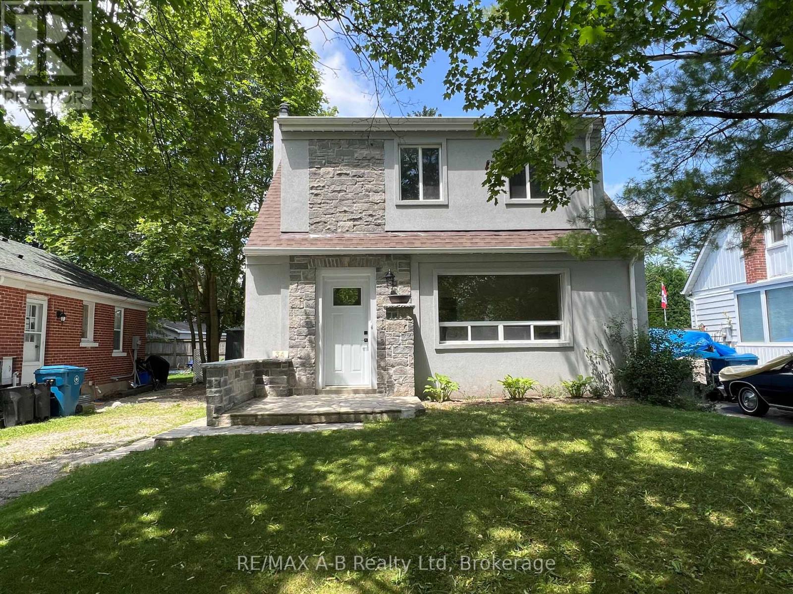 34 Somerset Street Property Photo 4