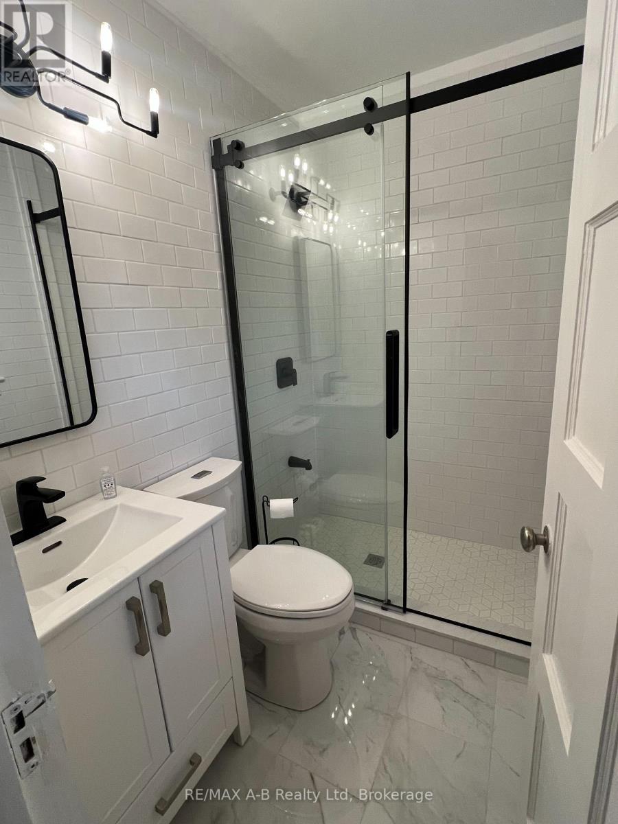 34 Somerset Street Property Photo 26