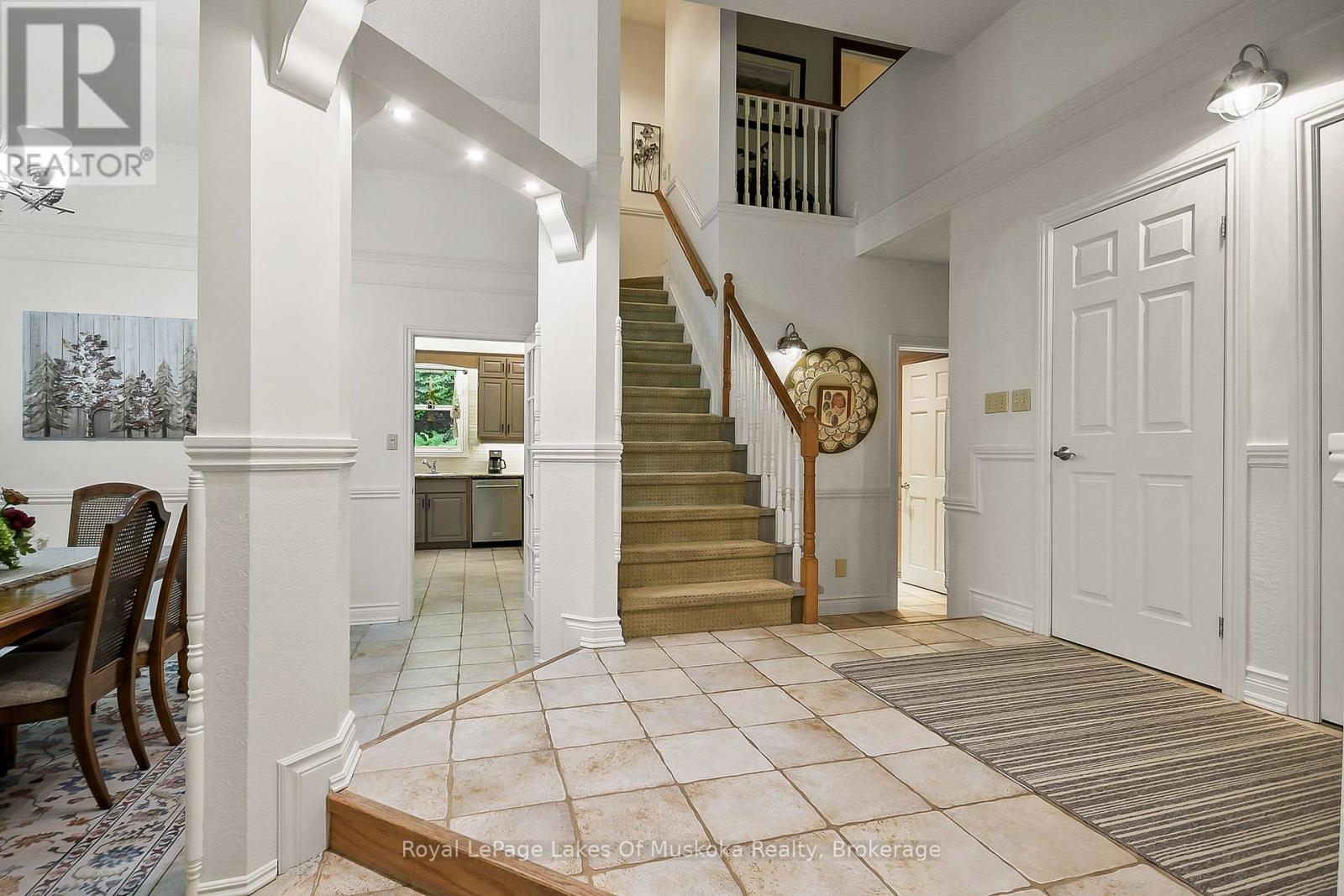 103 Southbank Drive Property Photo 23