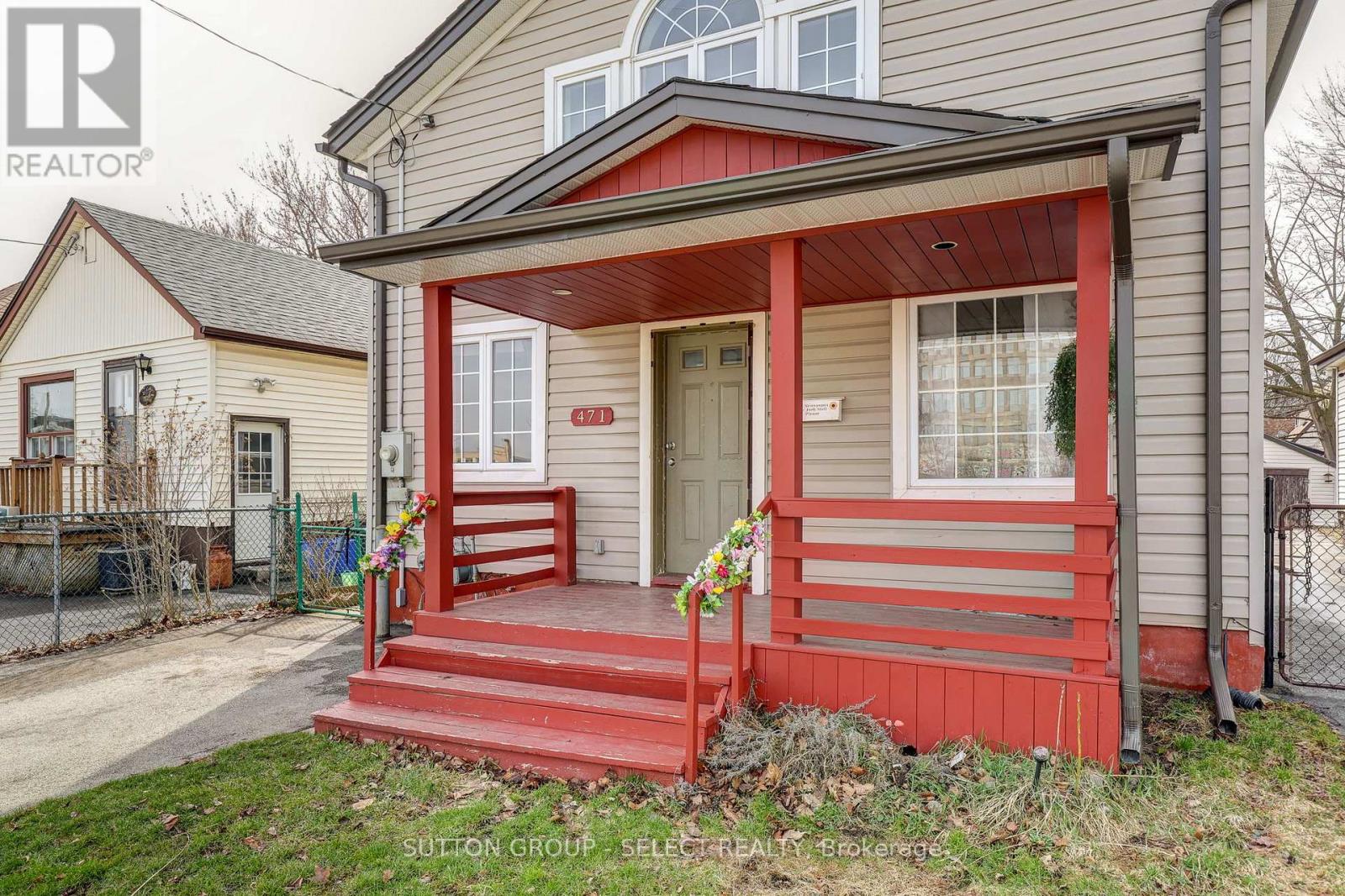471 Burbrook Place Property Photo 3