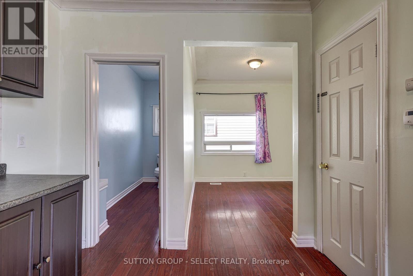 471 Burbrook Place Property Photo 20