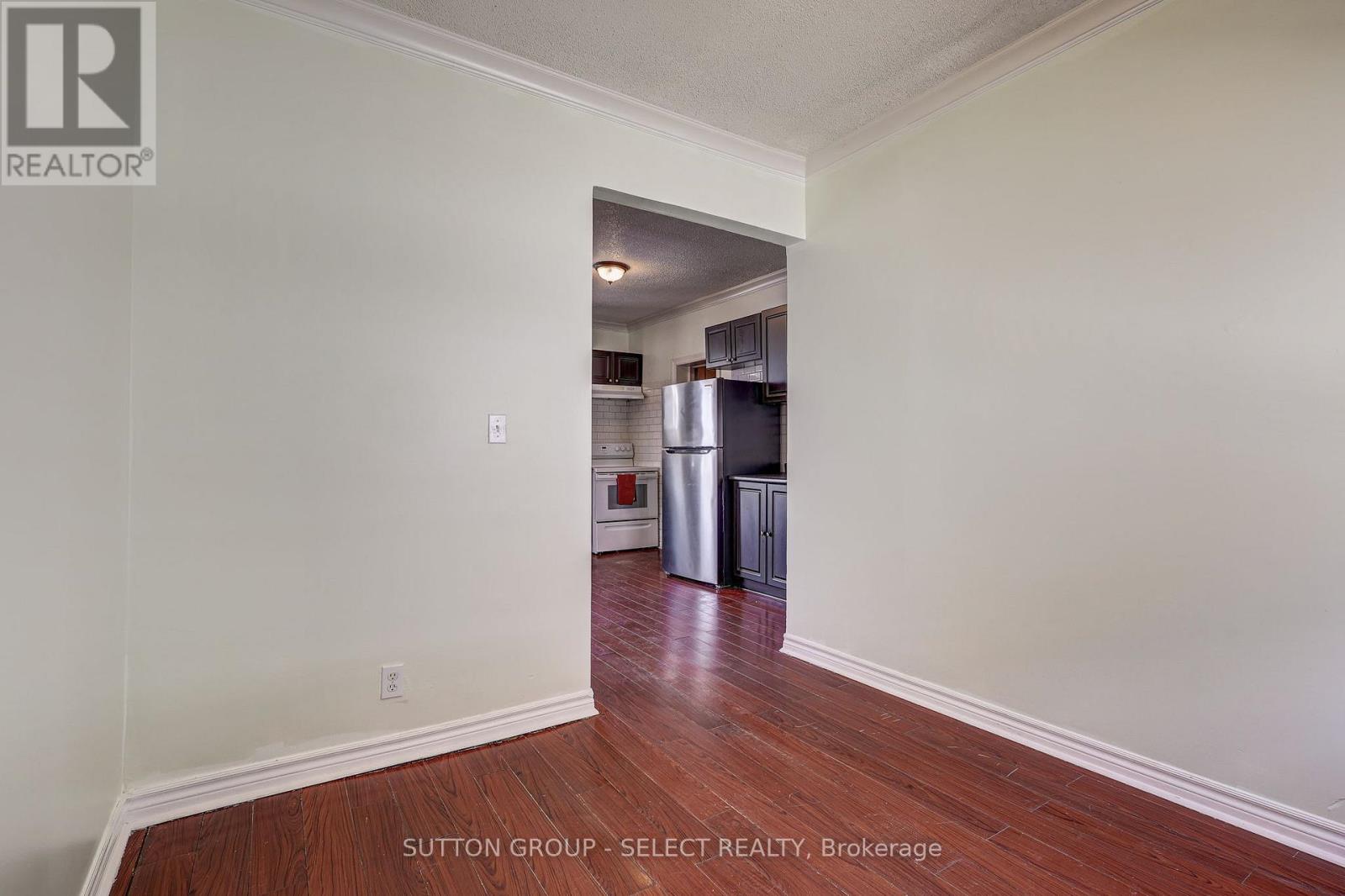 471 Burbrook Place Property Photo 22