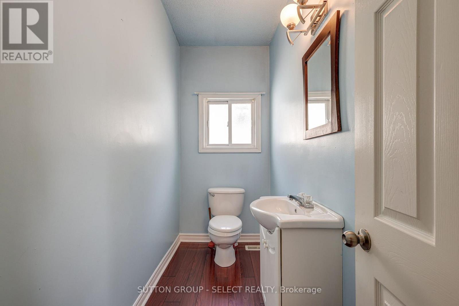 471 Burbrook Place Property Photo 23