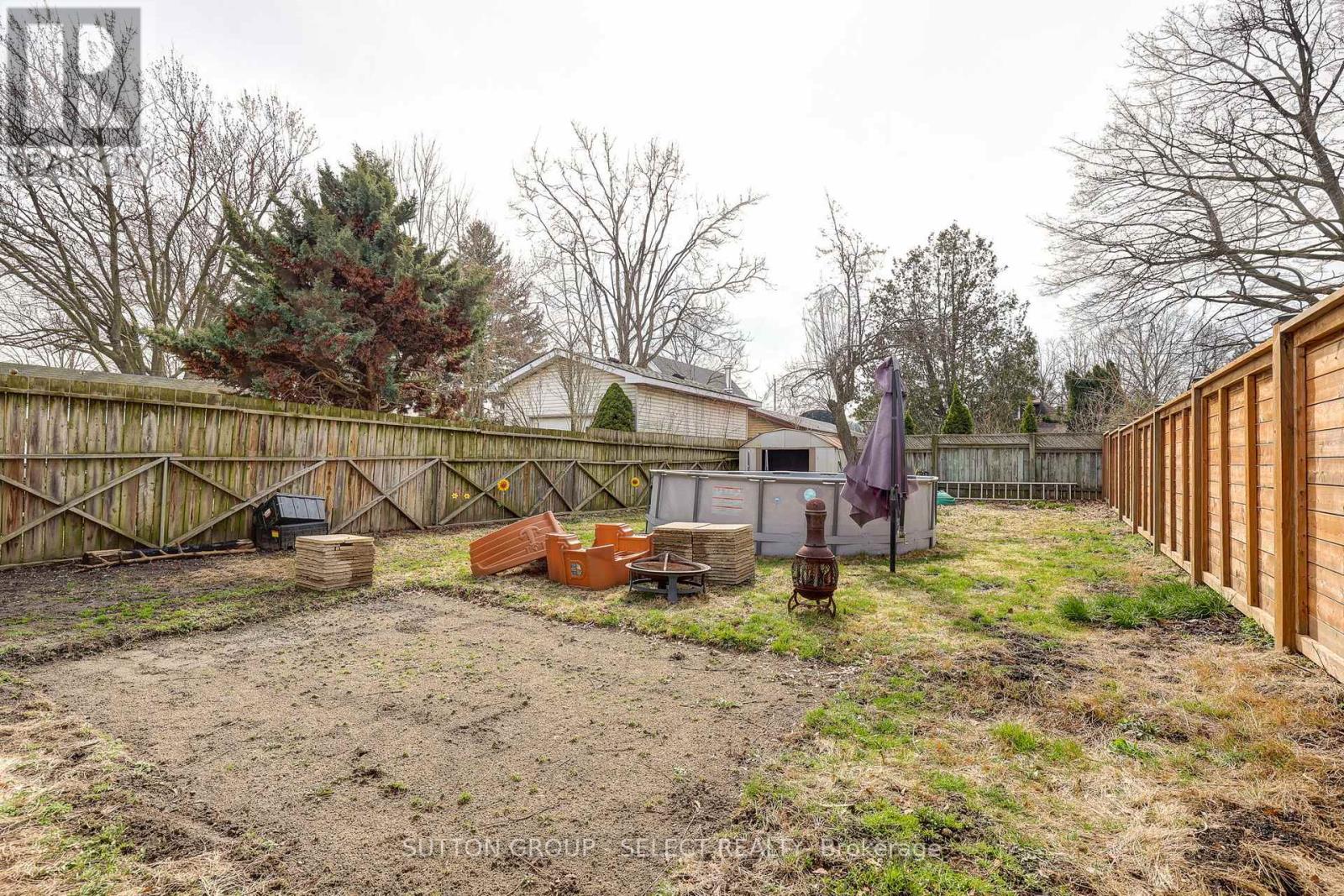 471 Burbrook Place Property Photo 41