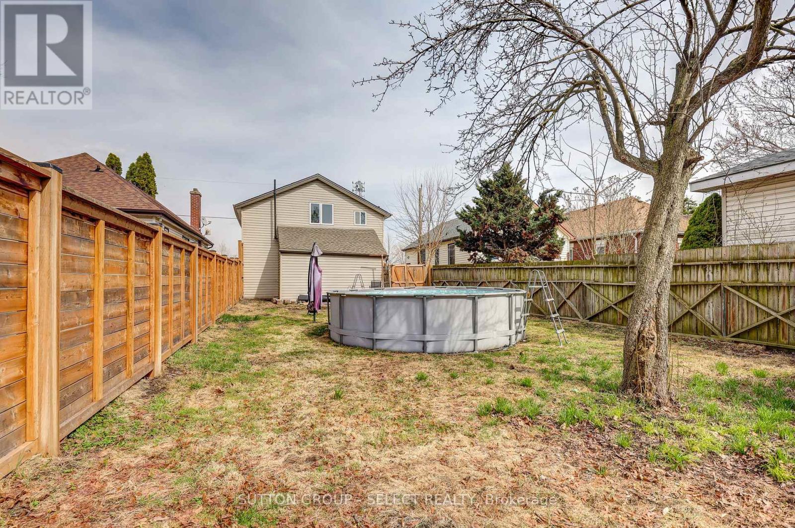 471 Burbrook Place Property Photo 45