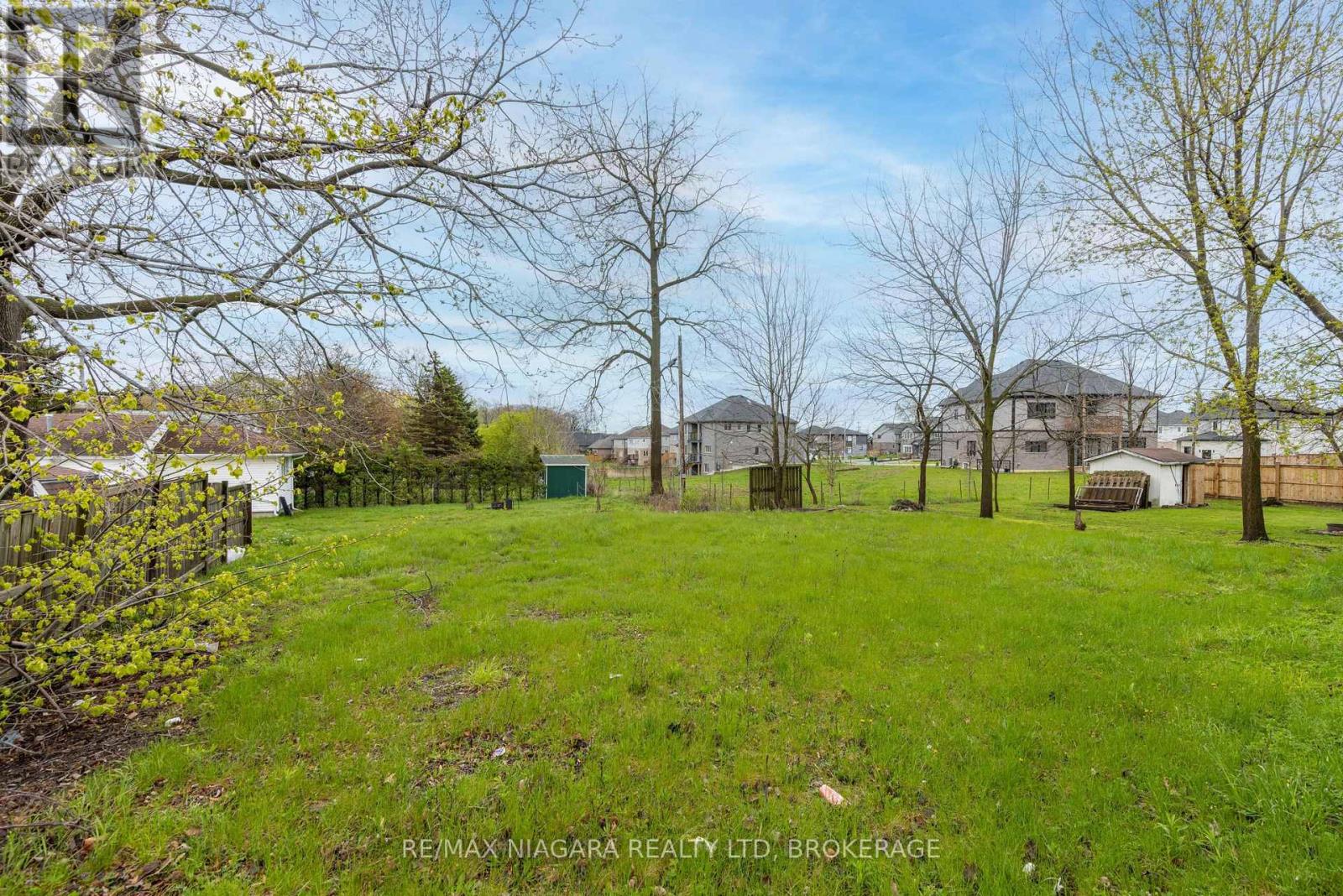 124 Ridge Road N Property Photo 11