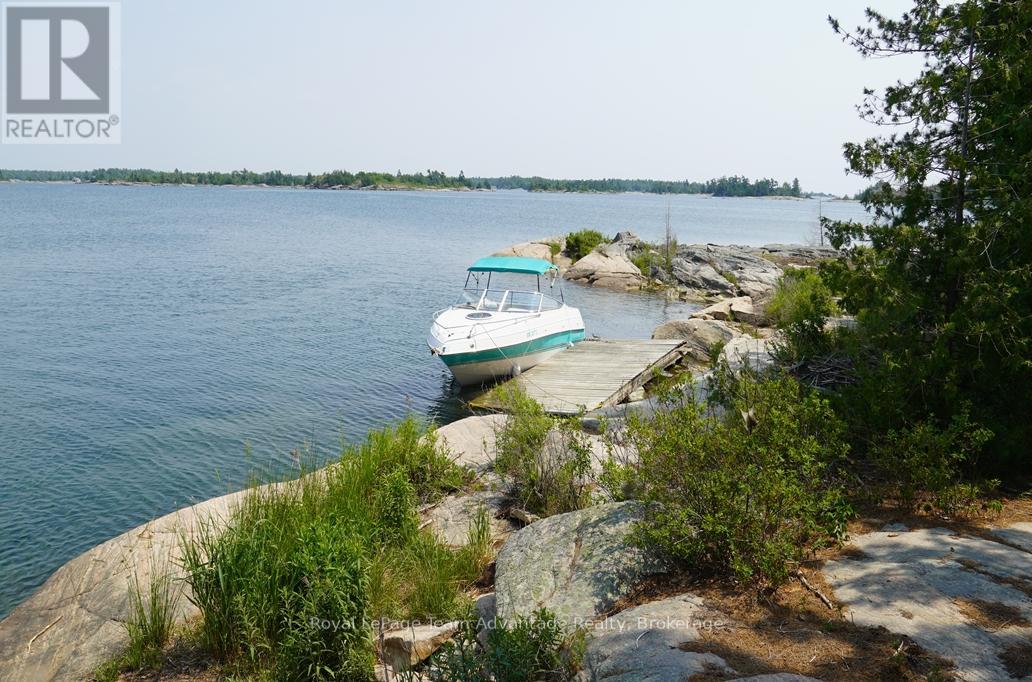 322c Myrtle Island Property Photo 4