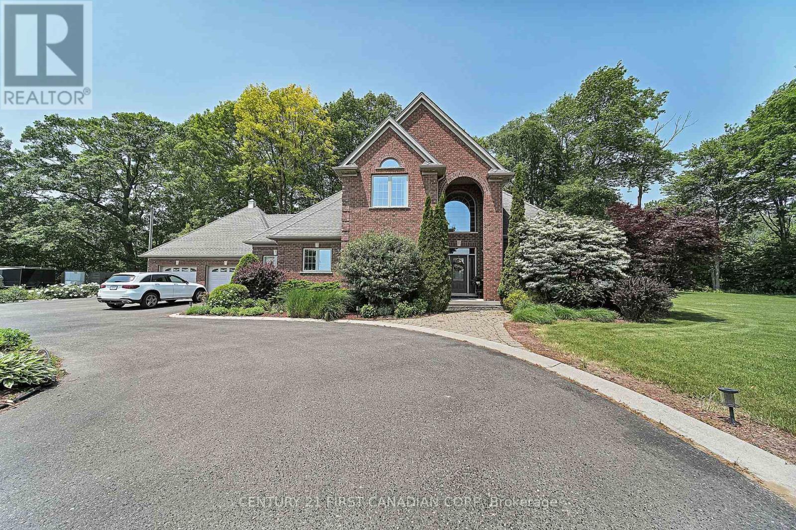 42580 Roberts Line Property Photo 1