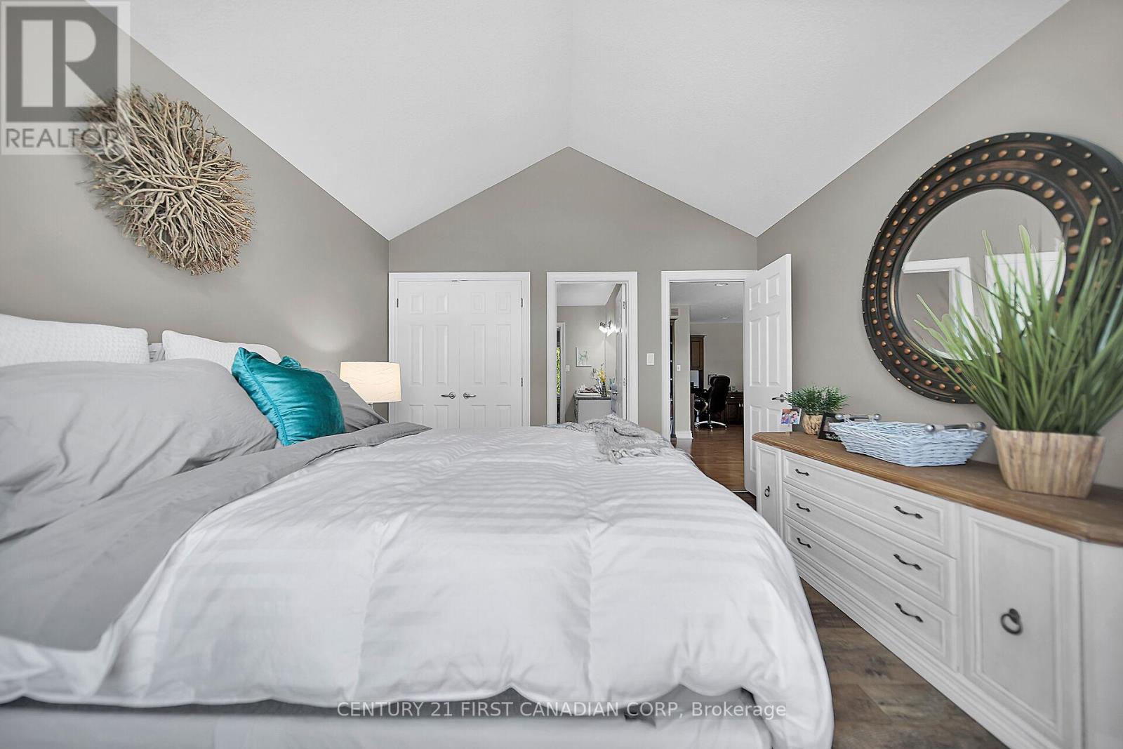 42580 Roberts Line Property Photo 23