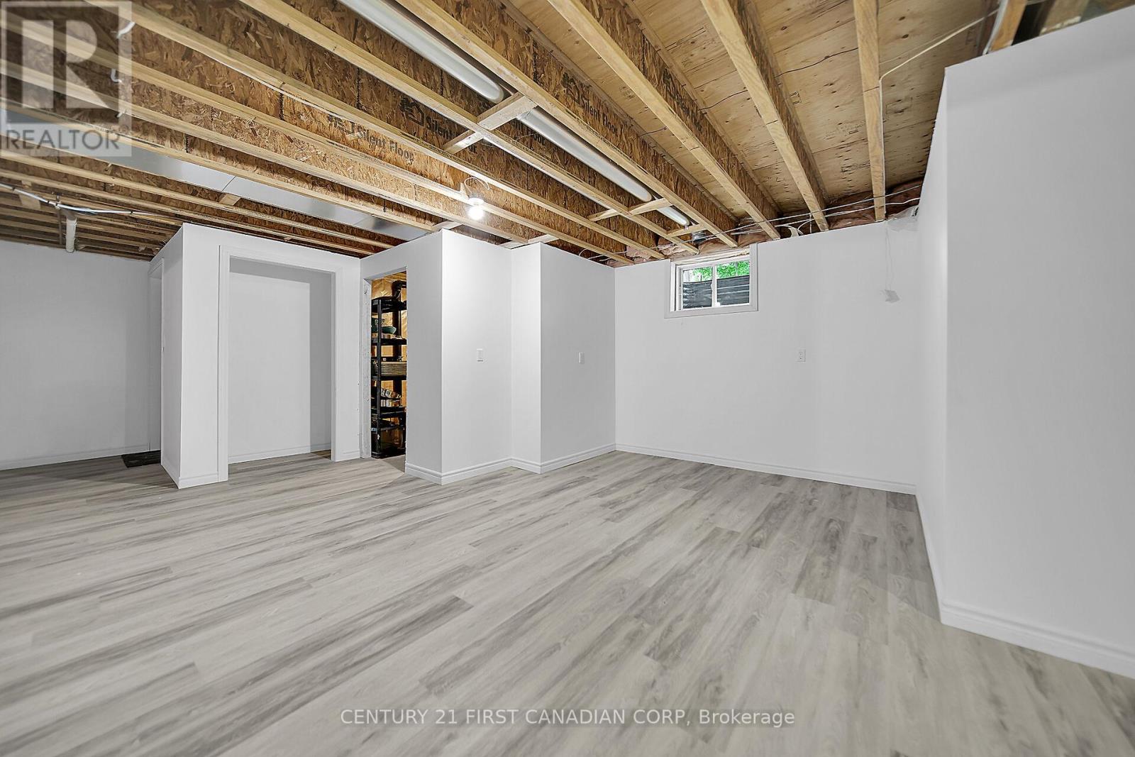 42580 Roberts Line Property Photo 30