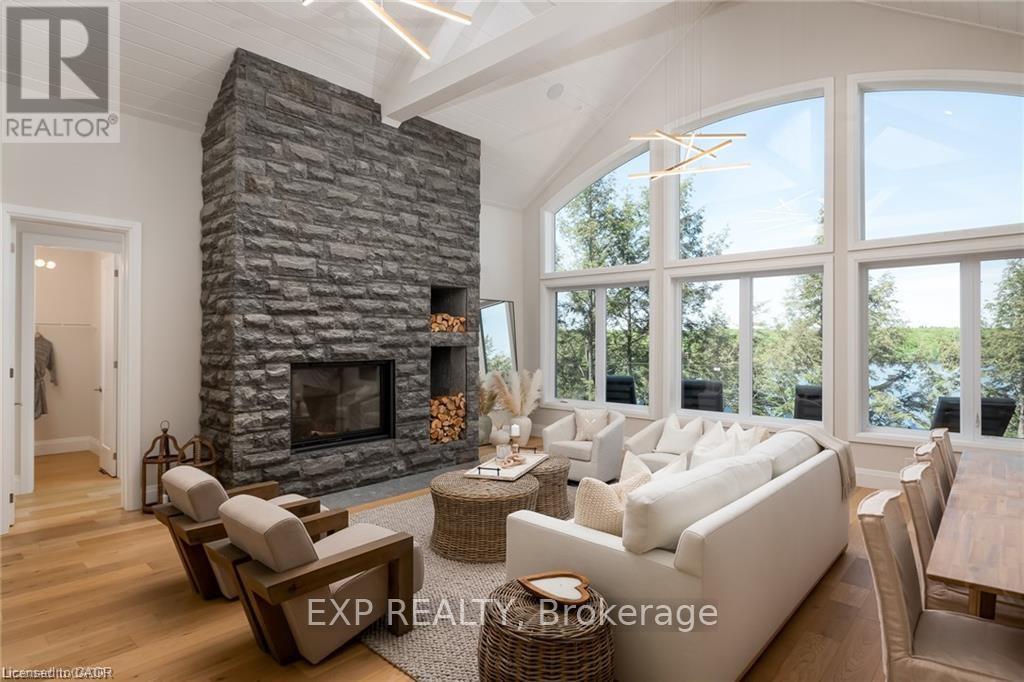 1052 Walton Avenue Property Photo 9
