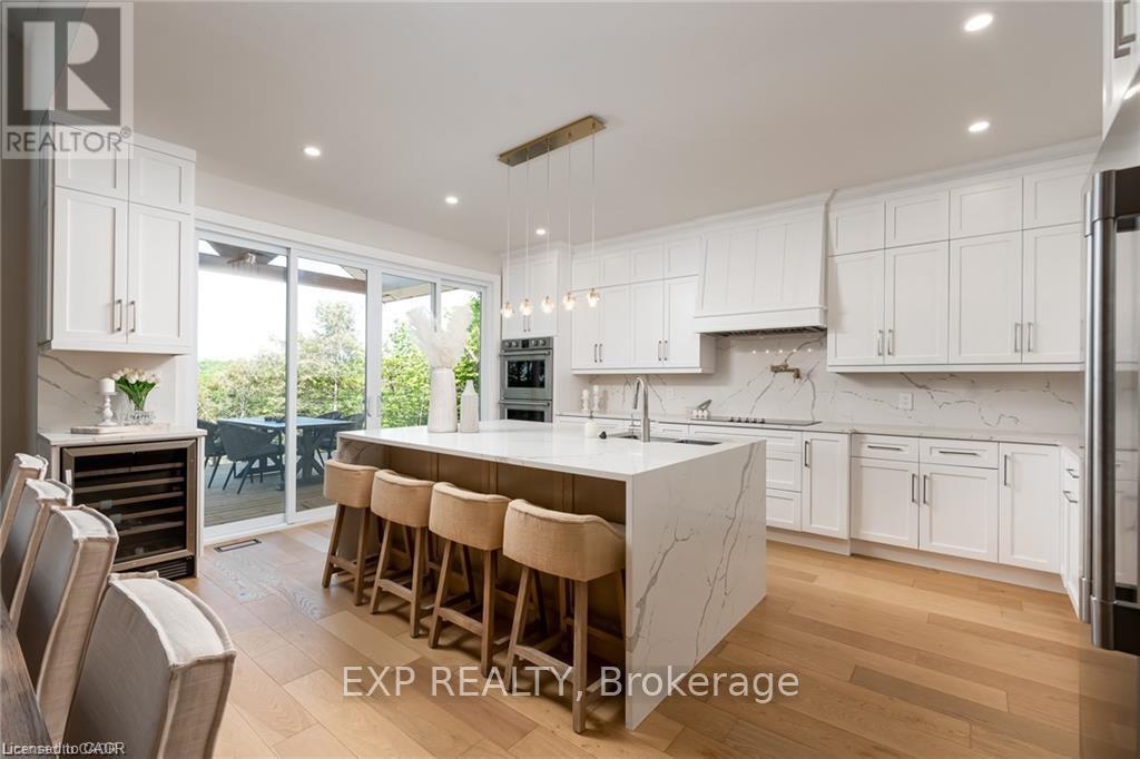 1052 Walton Avenue Property Photo 10