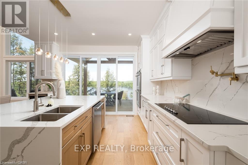1052 Walton Avenue Property Photo 11