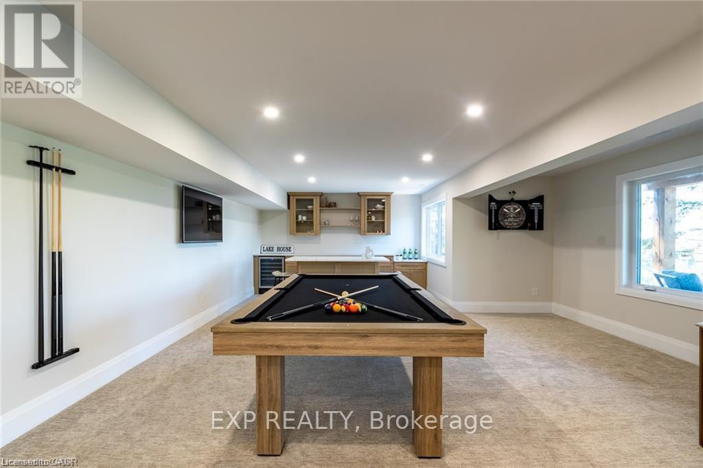 1052 Walton Avenue Property Photo 31