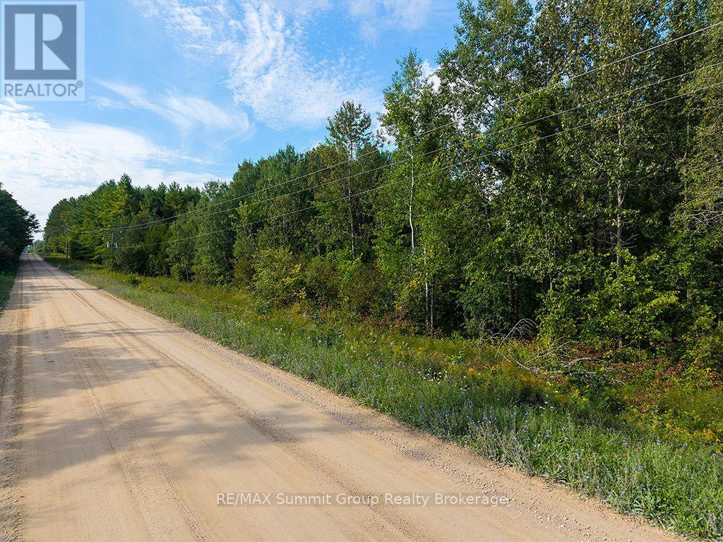 Pt Lt 70 West Back Line Property Photo 16
