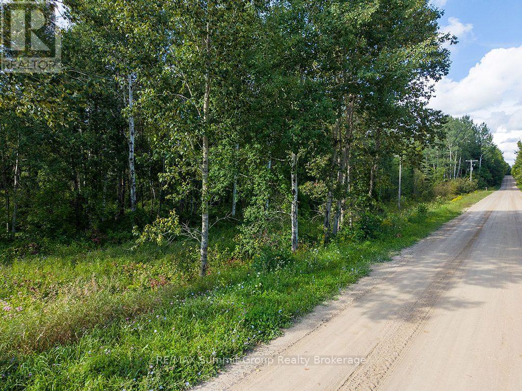 Pt Lt 70 West Back Line Property Photo 17
