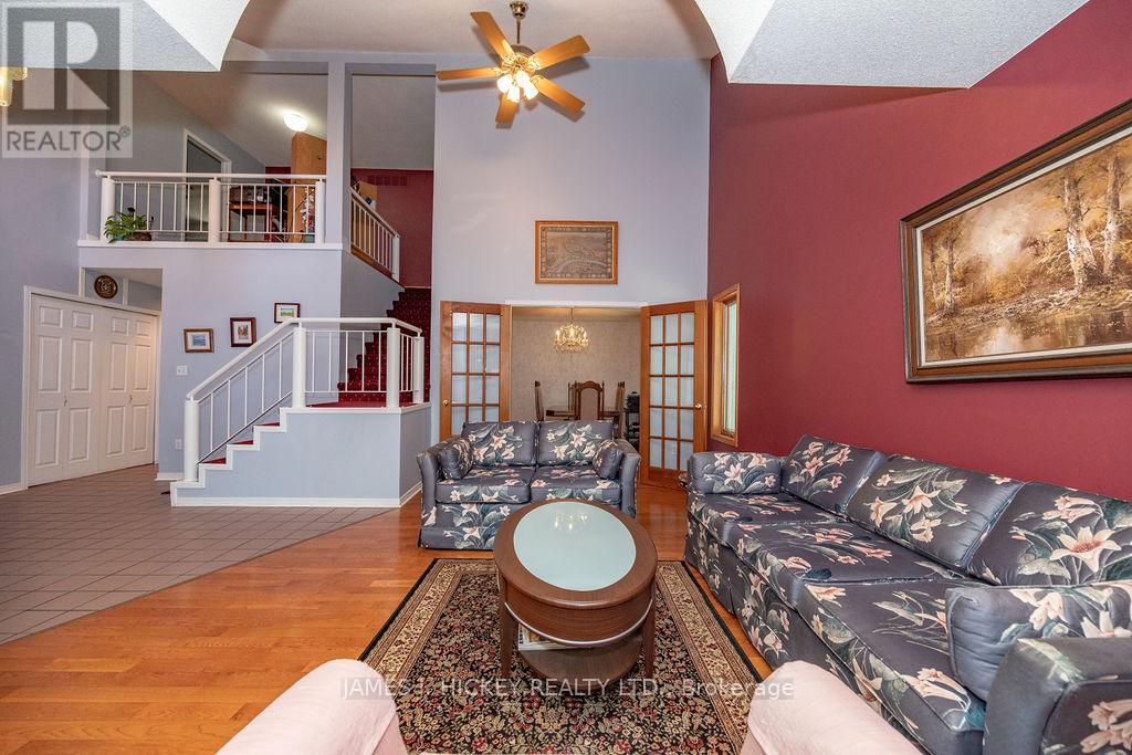 224 Thomas Street Property Photo 6
