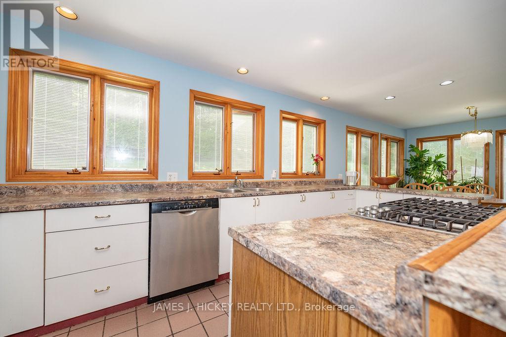 224 Thomas Street Property Photo 8