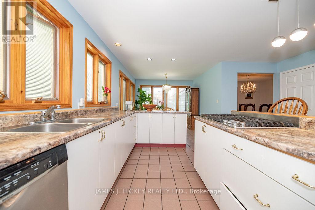 224 Thomas Street Property Photo 10