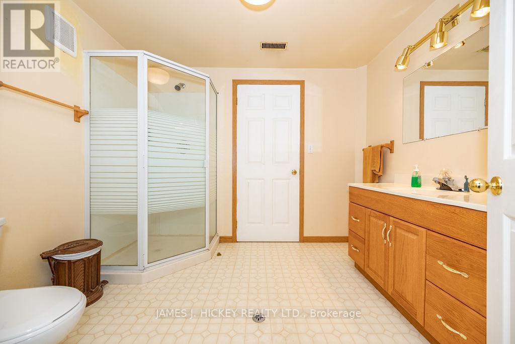 224 Thomas Street Property Photo 35