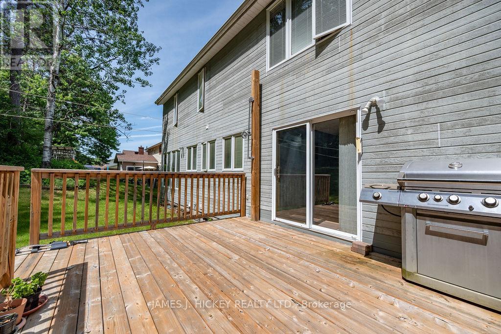 224 Thomas Street Property Photo 42