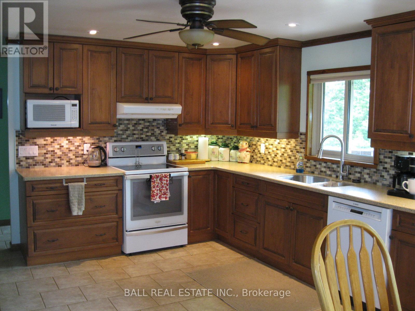 895 Crowe River Road Property Photo 19