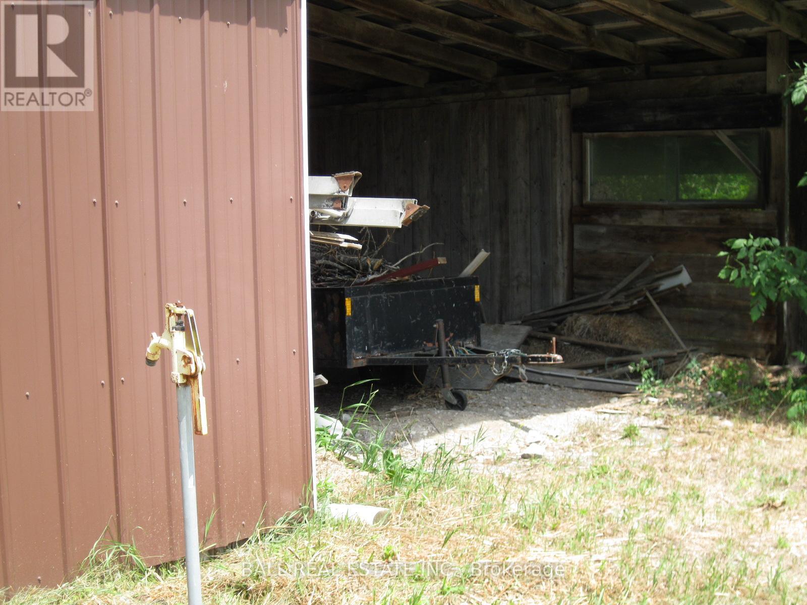 895 Crowe River Road Property Photo 37