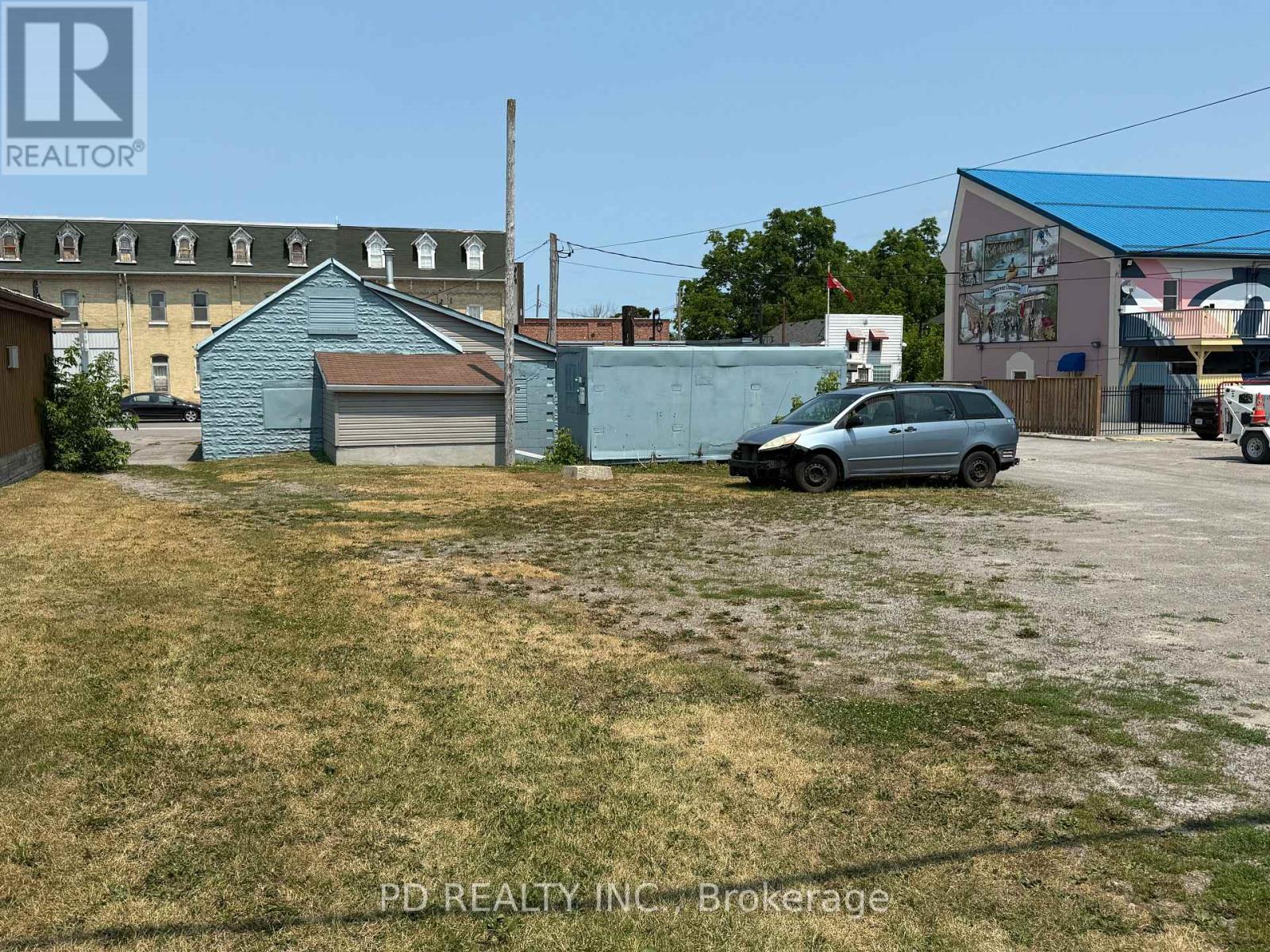 40 King Street E Property Photo 9