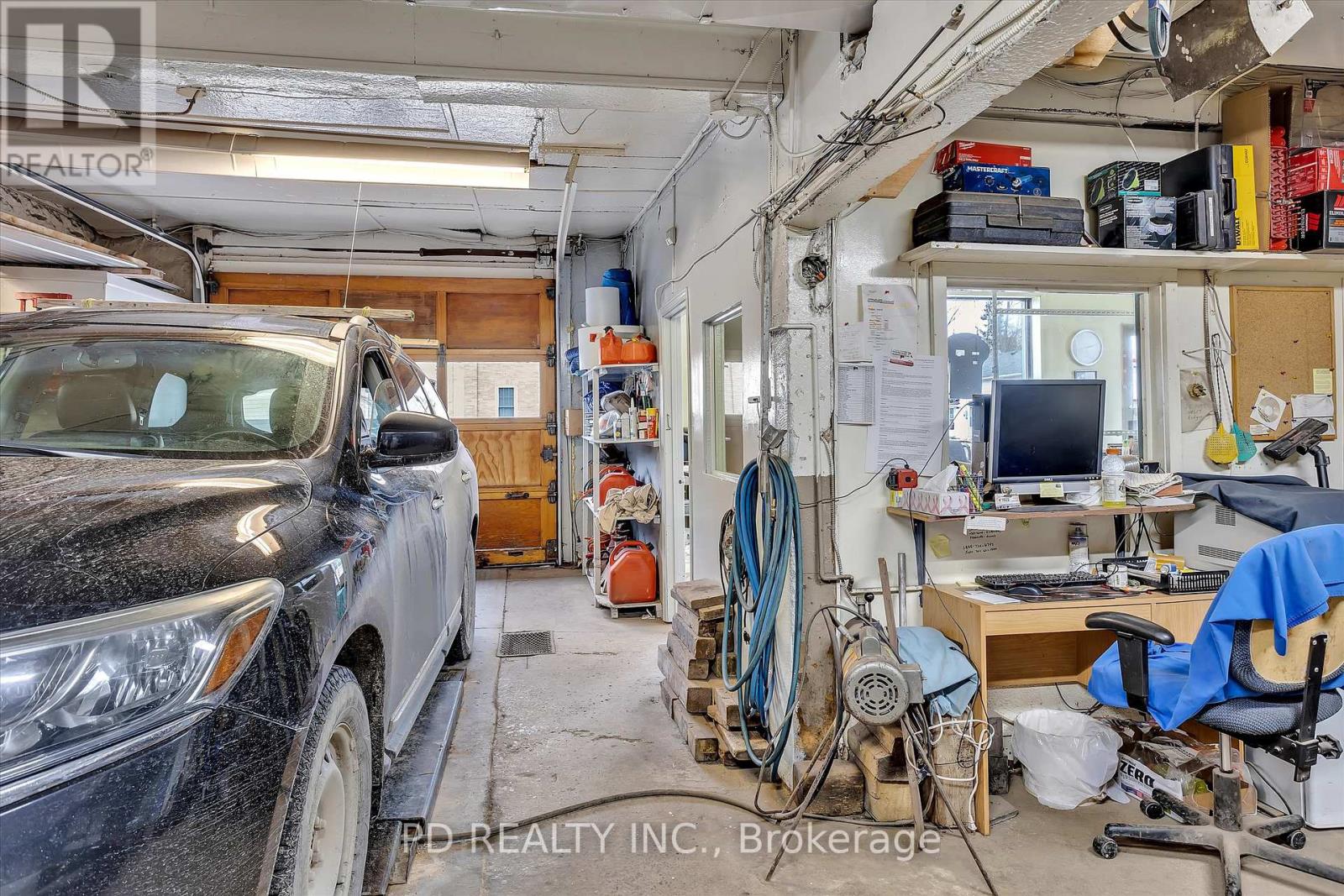 40 King Street E Property Photo 18
