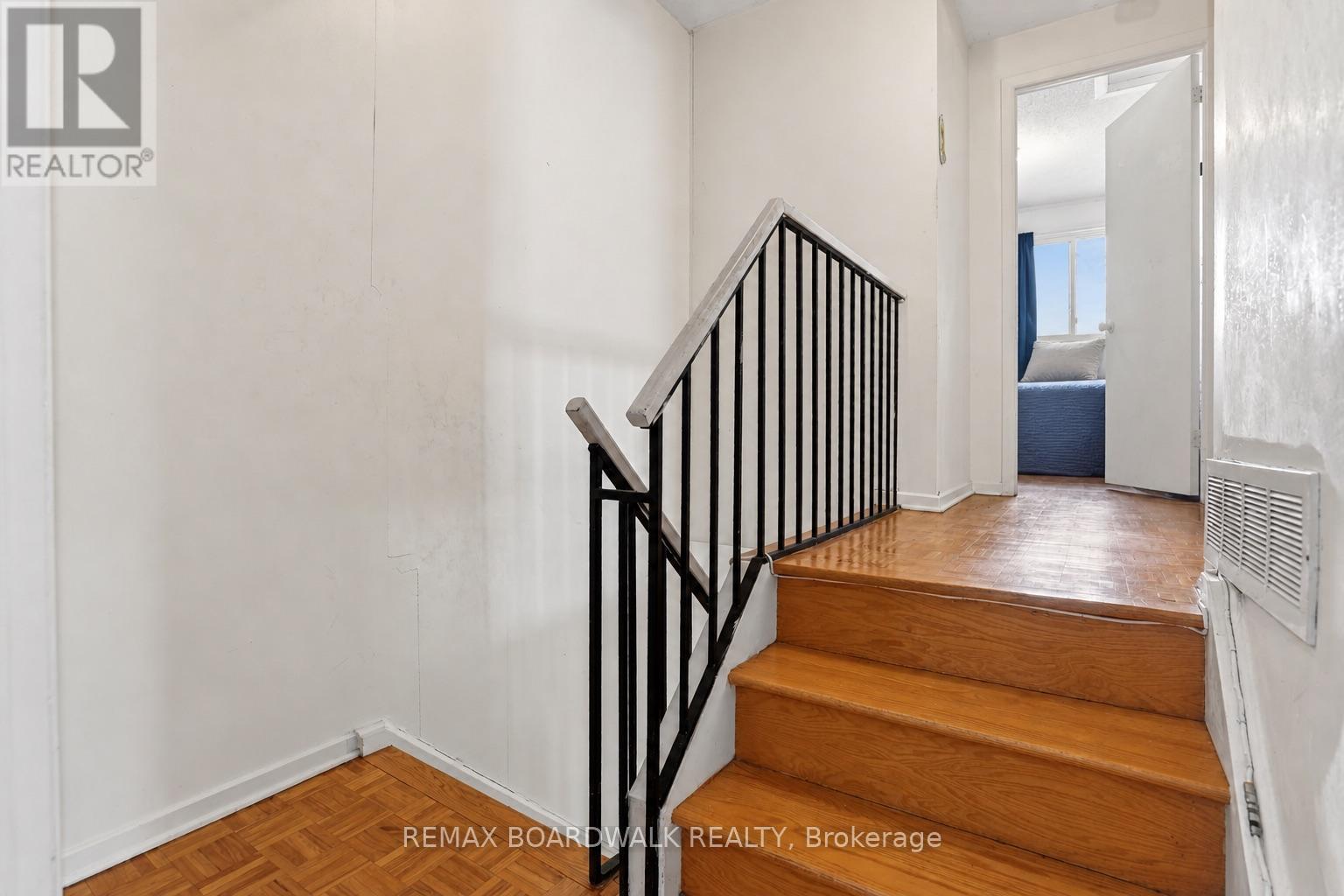 D - 5 Vanessa Terrace Property Photo 23