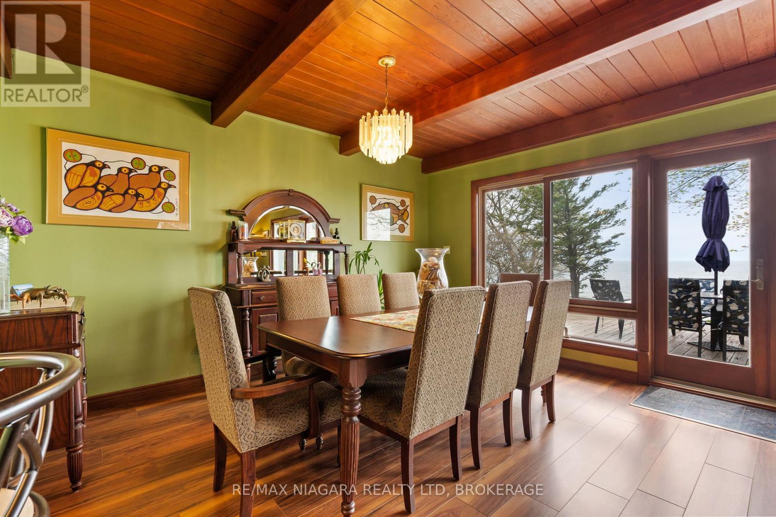 10419 Lakeshore Road Property Photo 11