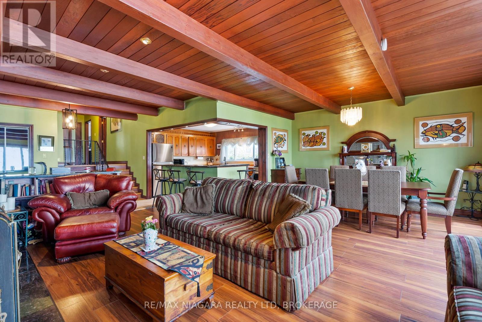 10419 Lakeshore Road Property Photo 13
