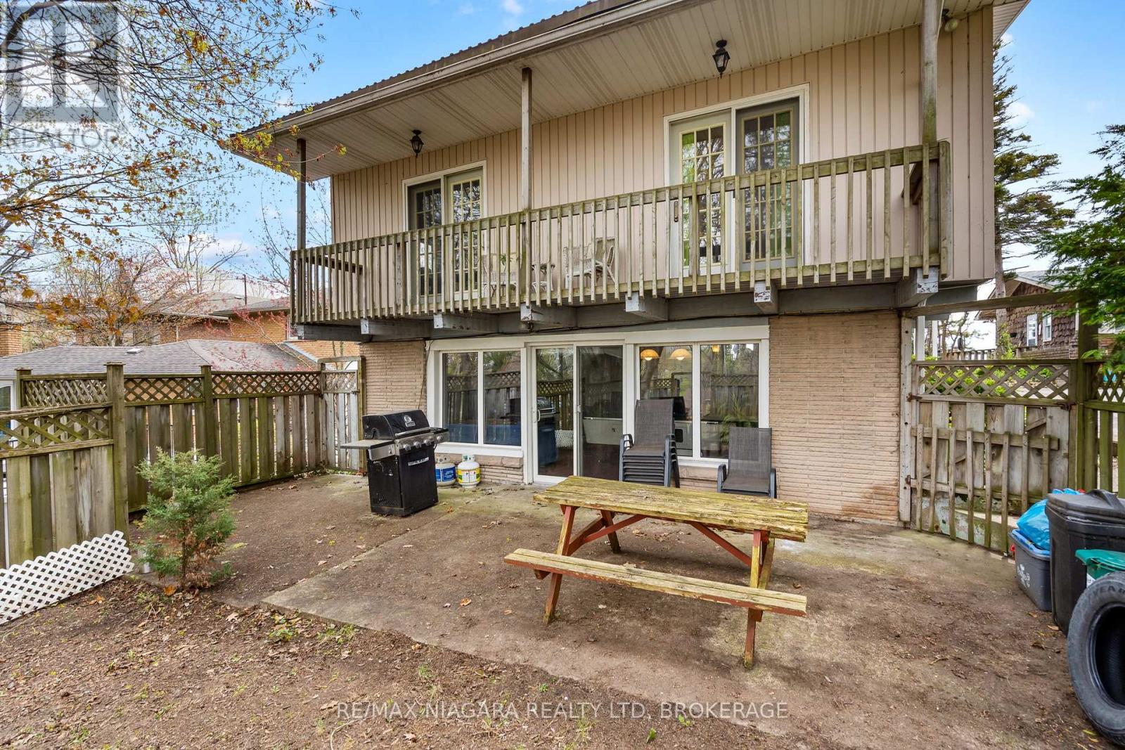 10419 Lakeshore Road Property Photo 24