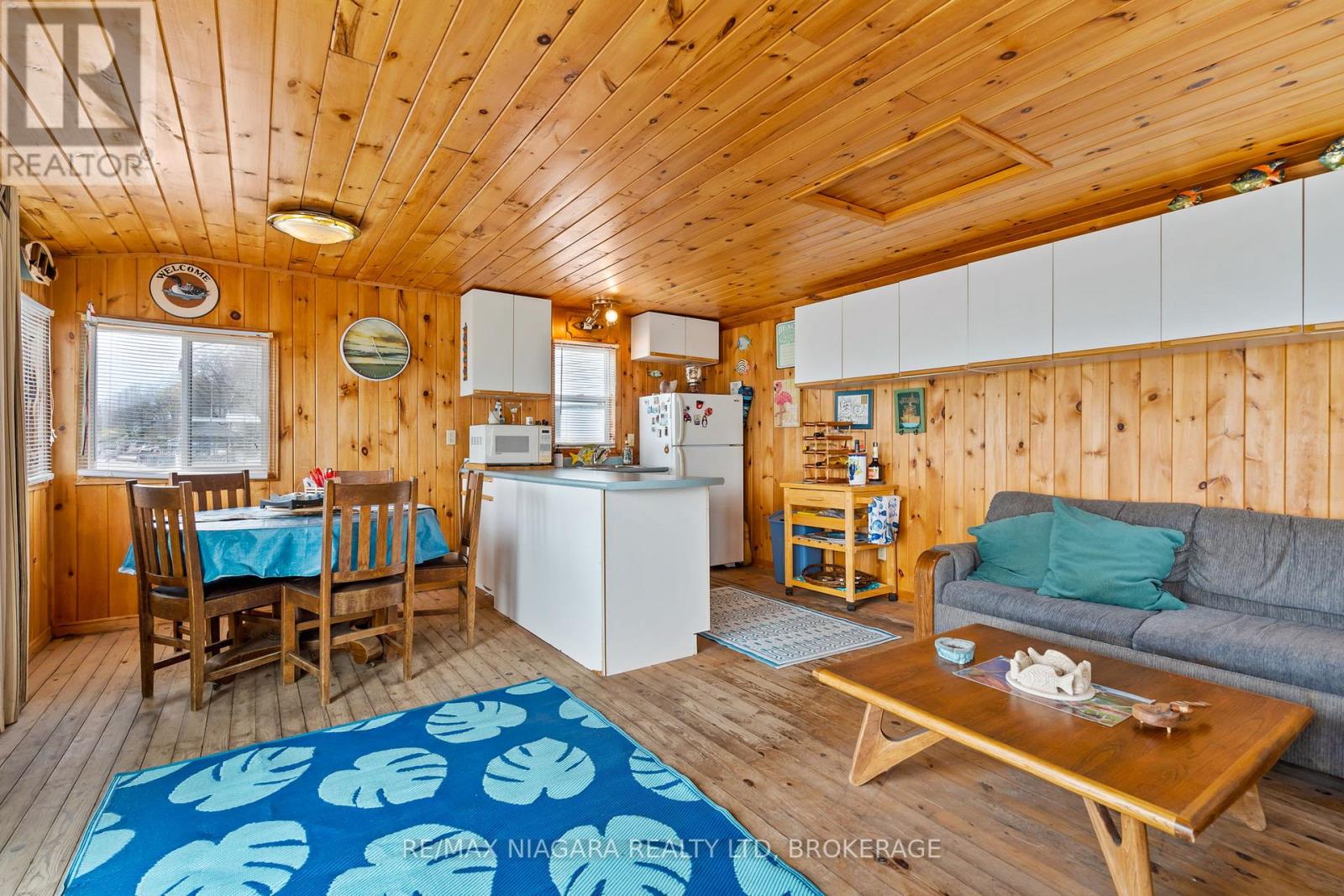 10419 Lakeshore Road Property Photo 32
