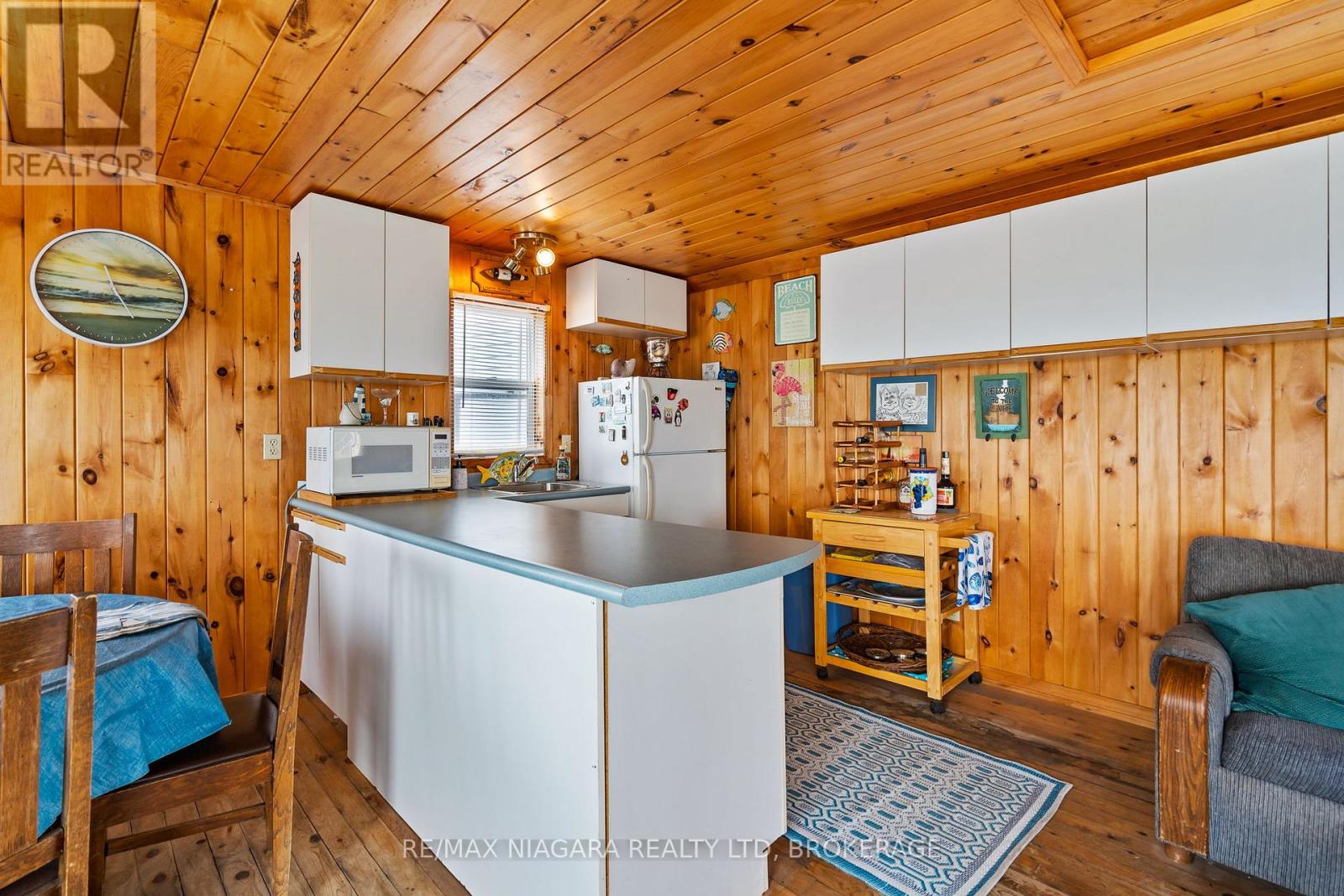 10419 Lakeshore Road Property Photo 34
