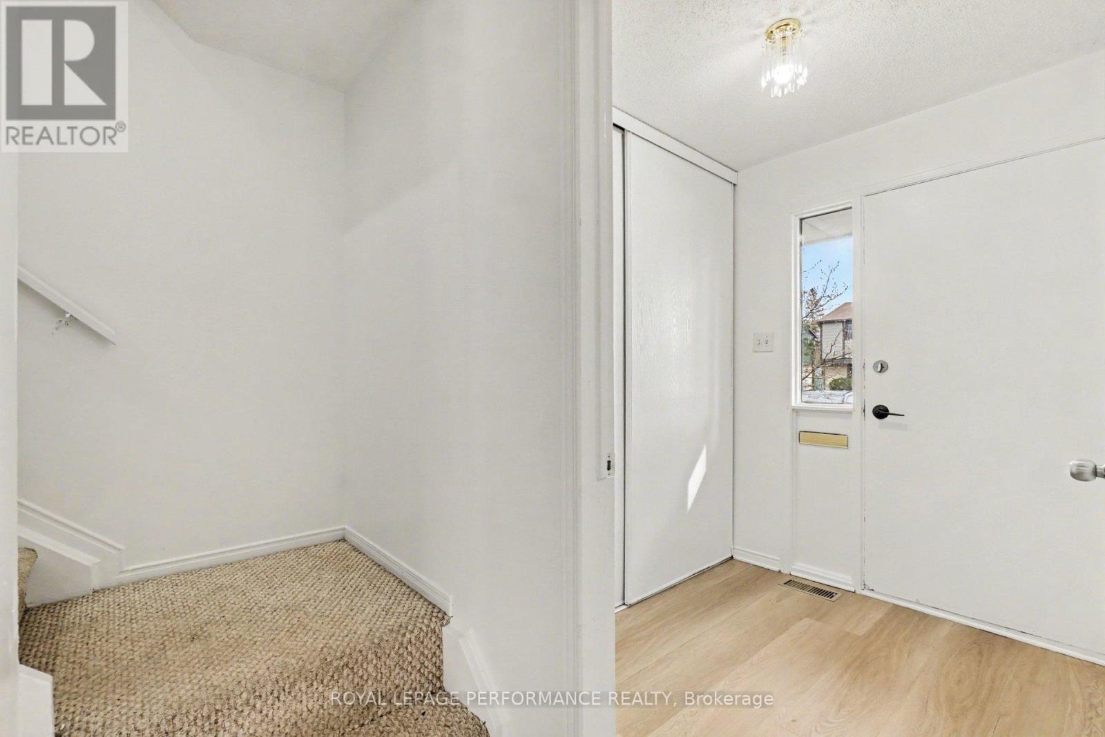 1641 Meadowbrook Road Property Photo 3