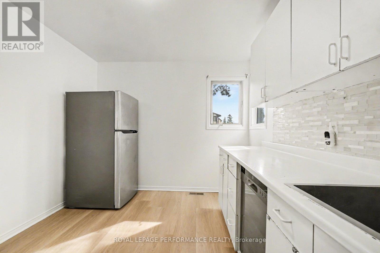 1641 Meadowbrook Road Property Photo 8