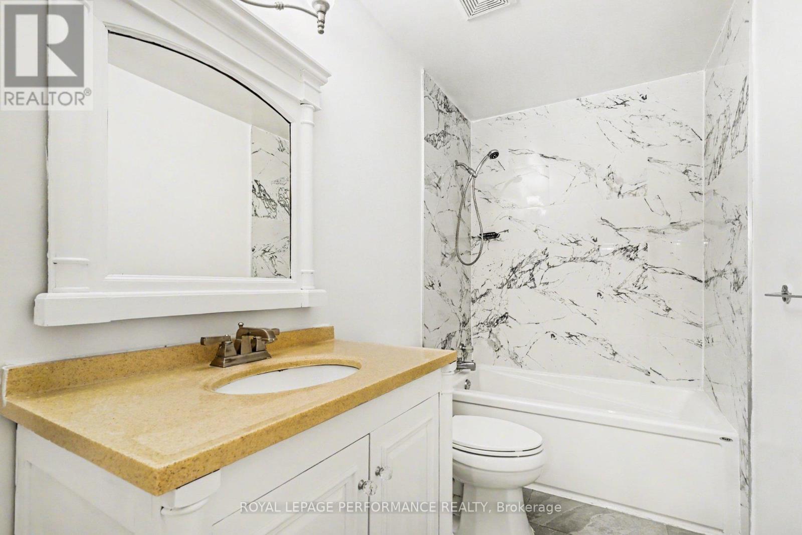 1641 Meadowbrook Road Property Photo 12
