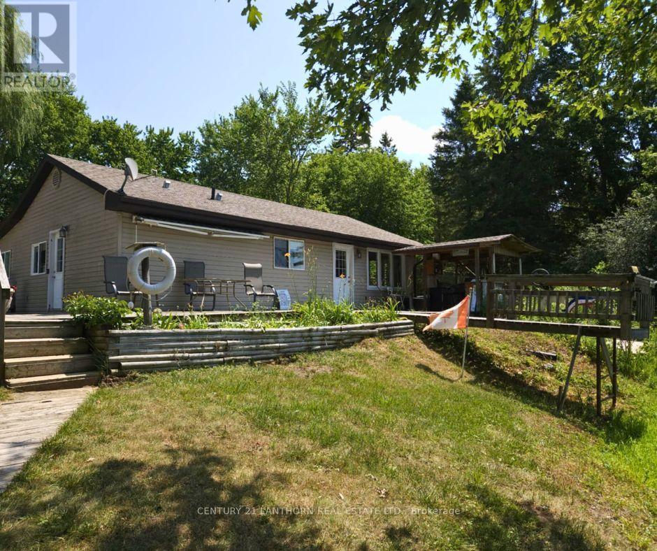 133 Carleton Cove Property Photo 5
